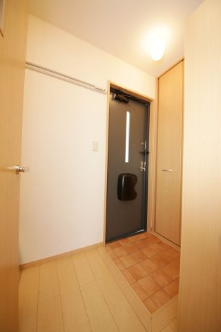 リビングタウン乙田 Ｃの玄関