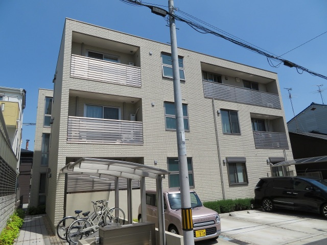 メゾンKOMAの外観