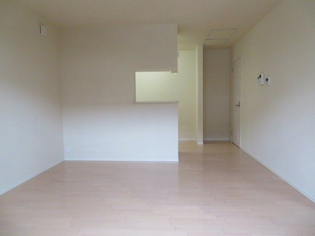 メゾンKOMAの居間・リビング