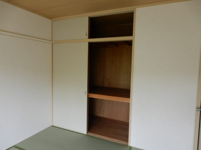 サンライフ西尾の収納