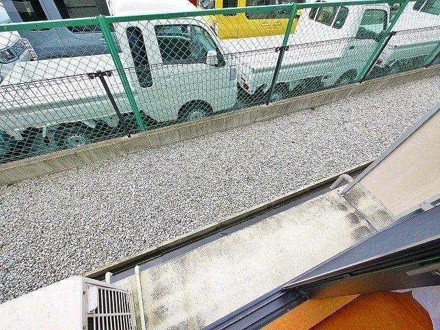 レオパレスプルメリアの庭|簡単な家庭菜園も楽しめるお庭です