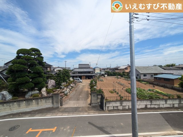 Livele Garden.S　行田佐間第6の展望|高い建物が無く開放感のある展望
バルコニーからの展望も開けていてのどかな景色が望めます。日当りも良いですね♪