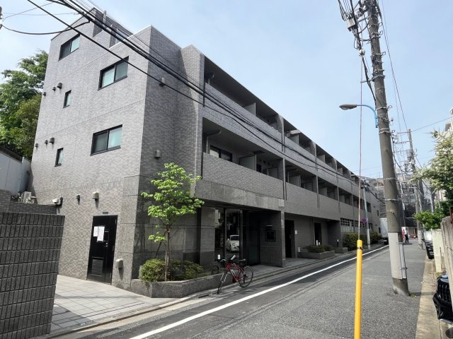 ルーブル早稲田弐番館の外観