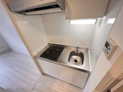 【キッチン】 | プライマル新大阪（レジデンス新大阪キャトルセゾン） | きれいなキッチンです