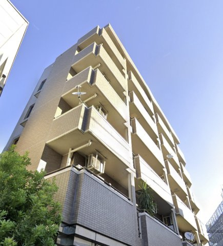 シーダー柿の木坂の外観