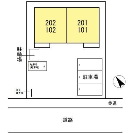 ルミエールの駐車場