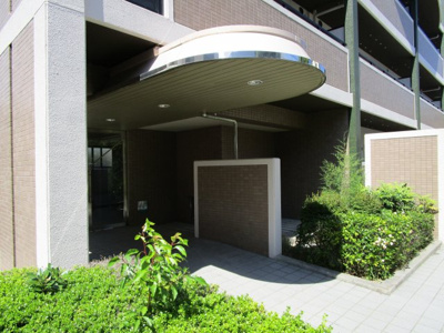 【エントランス】 | ゼアス真砂