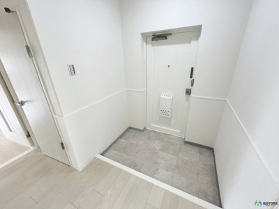 【玄関】 | 流町ビューハイツ | 収納もある玄関です