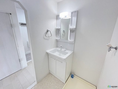 【独立洗面台】 | 流町ビューハイツ | 朝の身支度には欠かせない独立洗面化粧台