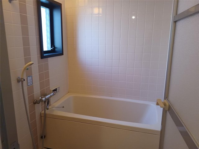 藤和ライブタウン新在家　3番館の浴室