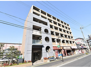 草津市西大路町の店舗事務所の外観