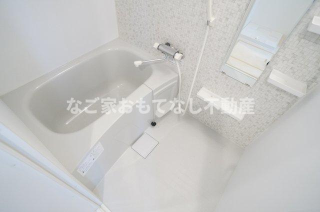 【浴室】 | RadIAnce須ヶ口(レイディエンススカグチ) | ※写真は別号室です