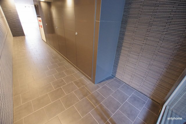 デュオン新大阪レジデンス　仲介手数料無料のロビー