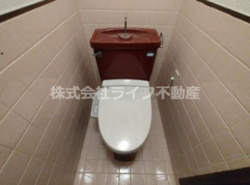 ラフォーレ大蓮のトイレ|落ち着いた色調のトイレです