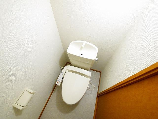 レオパレスゆう　藤ノ木のトイレ|清潔感のあるトイレです