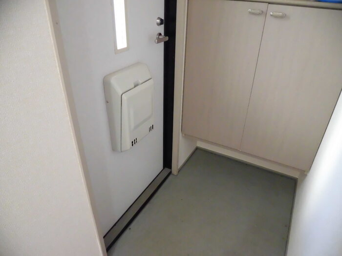 プレミール A棟の玄関