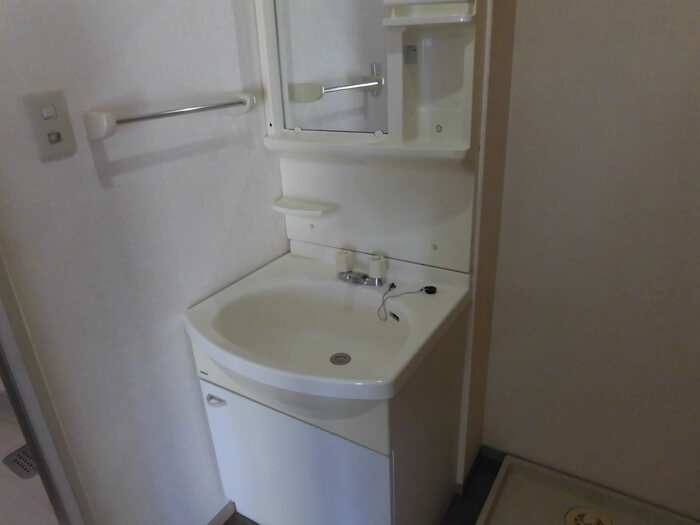 プレミール A棟の洗面所