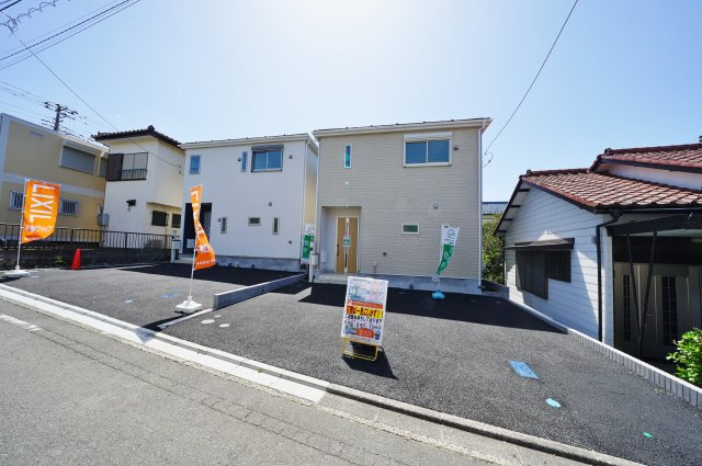 【横浜市瀬谷区三ツ境41-6全２棟新築戸建て２号棟】★仲介手数料無料★（三ツ境小学校・原中学校）の外観