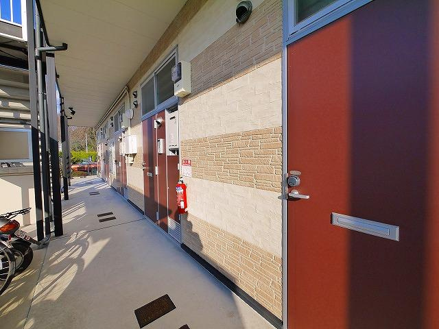 レオパレスゆう　藤ノ木のその他共用部分|共用部分の通路です