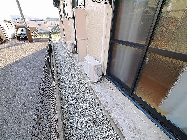 レオパレスゆう　藤ノ木のバルコニー|お洗濯にも便利なバルコニー付き