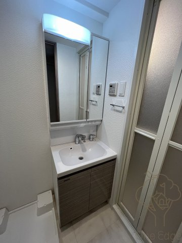 S-RESIDENCE福島玉川Tresの独立洗面台