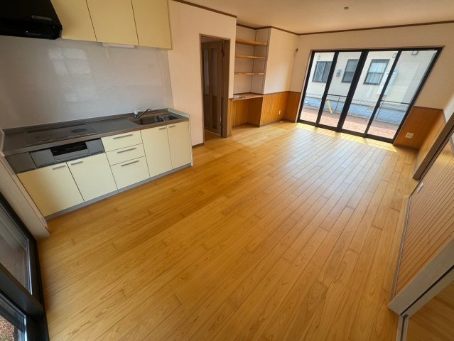 城島町青木島　中古平屋の居間・リビング