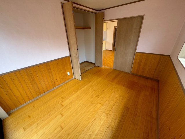 城島町青木島　中古平屋の洋室