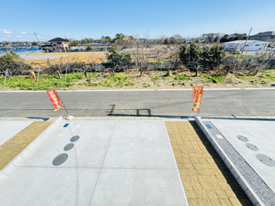 【展望】 | 市川市大町新築戸建【大町小学校：7分】 | バルコニーより道路側眺望