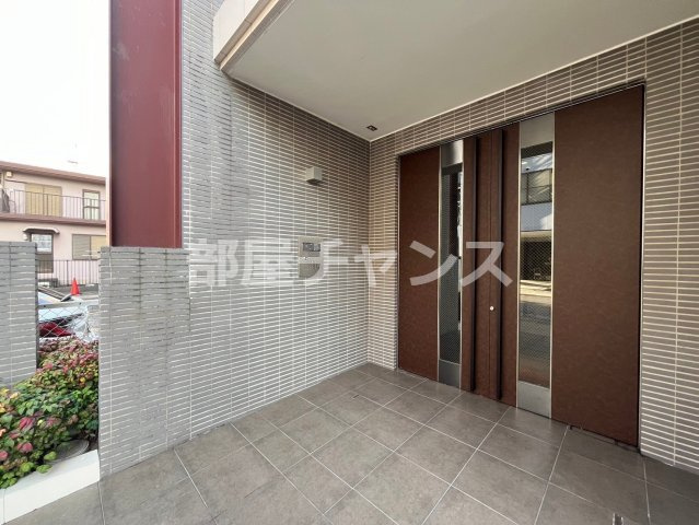 ヴェーラ カーサ ウルバーナのエントランス