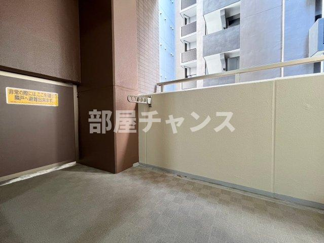 ユーレジデンス名駅南(旧:カスタリア名駅南)のバルコニー