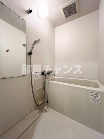 ユーレジデンス名駅南(旧:カスタリア名駅南)の浴室