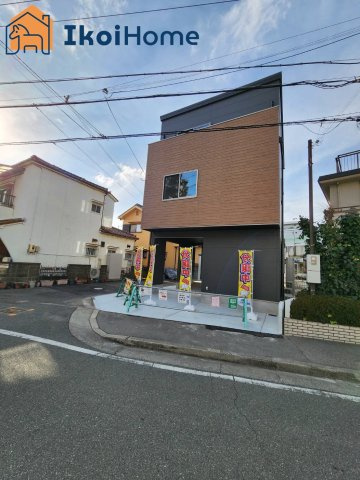 明石市二見町西二見　新築戸建のエントランス|●年中無休：当日予約可●西区、垂水区、明石市初。弊社は契約前に新築戸建の住宅診断を無料で行っています