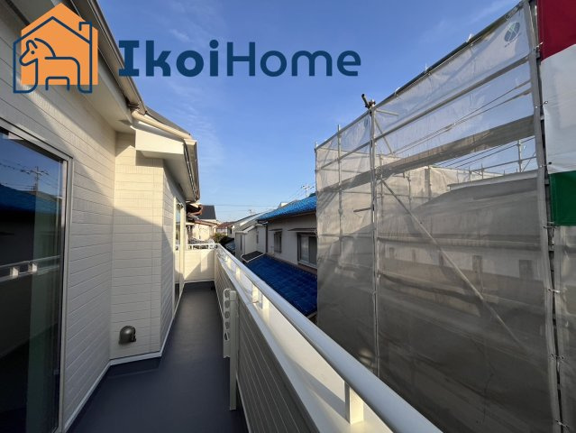 明石市大久保町大窪　新築戸建の展望|●年中無休：見学時間9:00～20:00・当日予約可●南向きバルコニーがついています。バルコニーには屋根がございません。８～万円バルコニー屋根が設置できます。これで小雨が降っても濡れず、安心です。