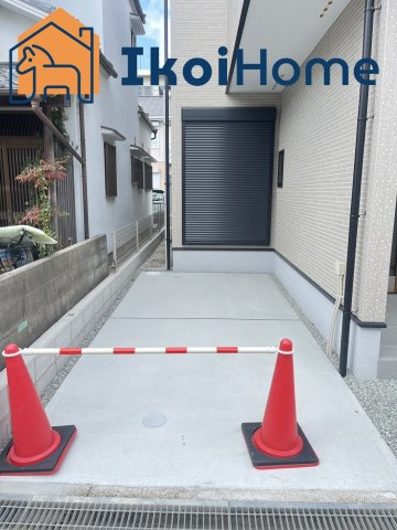 明石市立石2丁目　新築戸建の駐車場|●年中無休：見学時間9:00～20:00・当日予約可●西区、垂水区、明石市初。弊社では契約前に新築戸建の住宅診断を無料で行っております。大きな買い物ですので石橋を叩いて渡ることをお勧めしております。