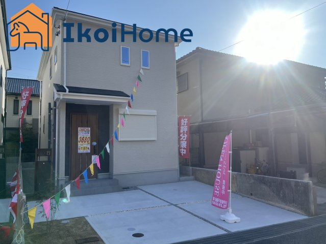 神戸市西区学園東町4丁目 新築一戸建　2号地の外観|●年中無休：見学時間9:00～20:00・当日予約可●周辺には商業施設が充実しており、小中学校までは徒歩10分圏内とお子様がいらっしゃるご家族様にもお勧めです。駐車スペースには普通車2台駐車可能です。