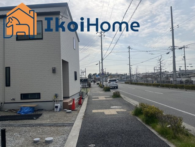 明石市魚住町住吉3丁目　新築戸建の展望|●年中無休：見学時間9:00～20:00・当日予約可●弊社独自で毎月５組限定の「人気オプション３点パック」をご用意。カーポート・バルコニー・ウッドデッキを１５万円（税別）で取り付け。