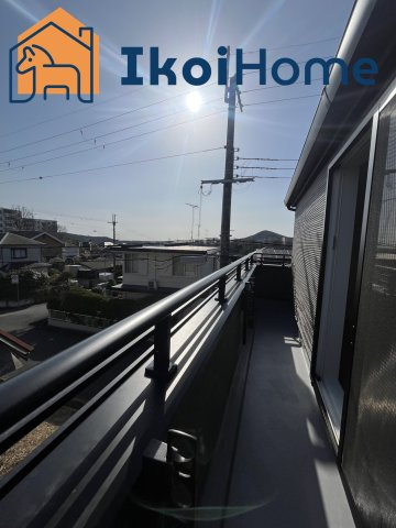 神戸市西区美穂が丘4丁目　新築戸建　2号地の展望|●年中無休：見学時間9:00～20:00・当日予約可●南向きバルコニーがついています。バルコニーには屋根がございません。８～万円バルコニー屋根が設置できます。これで小雨が降っても濡れず、安心です。