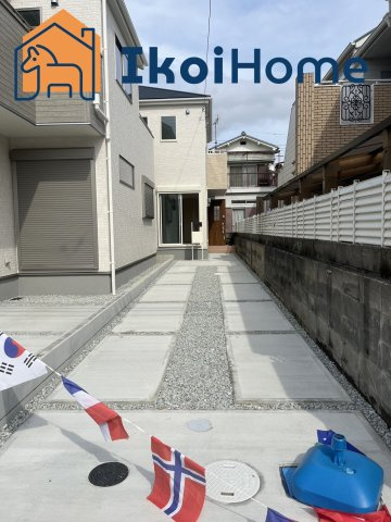 明石市旭が丘2期　新築戸建　2号棟の周辺|●資料・カタログのご請求無料●現地見学可能●スーパーやコンビニ、飲食店、病院など徒歩圏内のものもあり、生活圏内に商業施設が多いので生活に便利です。