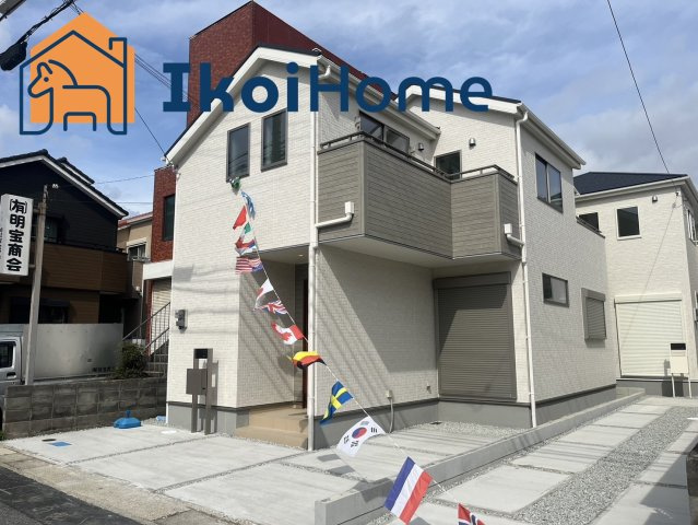 明石市旭が丘2期　新築戸建　1号棟の外観|●資料・カタログのご請求無料●現地見学可能●こちらは1号棟になります。約29坪の敷地面積があり、敷地内にはお車を2台駐車することができます。前面道路も広くお車の入出庫もしやすいです。