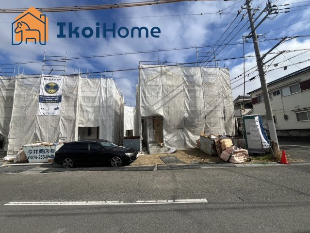 明石市魚住町西岡　D号棟　新築戸建の周辺|●年中無休：見学時間9:00～20:00・当日予約可●弊社独自で毎月５組限定の「人気オプション３点パック」をご用意。カーポート・バルコニー・ウッドデッキを１５万円（税別）で取り付け。