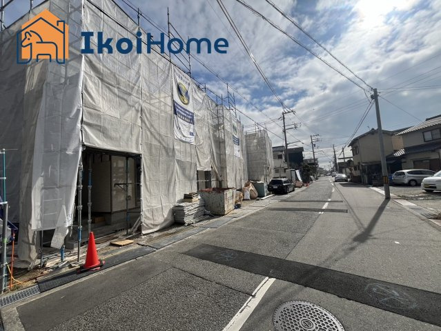 明石市魚住町西岡　D号棟　新築戸建のエントランス|●年中無休：見学時間9:00～20:00・当日予約可●計４回の検査に通過した耐震性がある物件となっています。