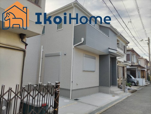 明石市大久保町西島11期　新築戸建の駐車場|物件・当店の最寄駅まで無料送迎！最短10分で指定場所へお迎えに向かいます！まずはお問い合わせください！