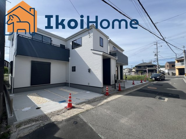 明石市二見町東二見　新築戸建　2号棟の駐車場|当日予約可●山電「東二見駅」4分の好立地です。通勤・通学に便利