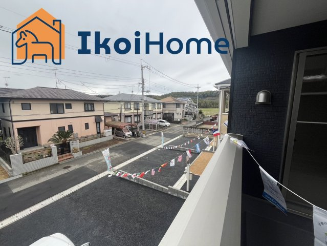 神戸市西区宮下2丁目　新築戸建　3号棟の展望|●年中無休：見学時間9:00～20:00・当日予約可●住戸からの眺望でございます。大きな建物ございませんので陽当り・通風良好です。屋根があるので雨の日でもお洗濯物を干せます。