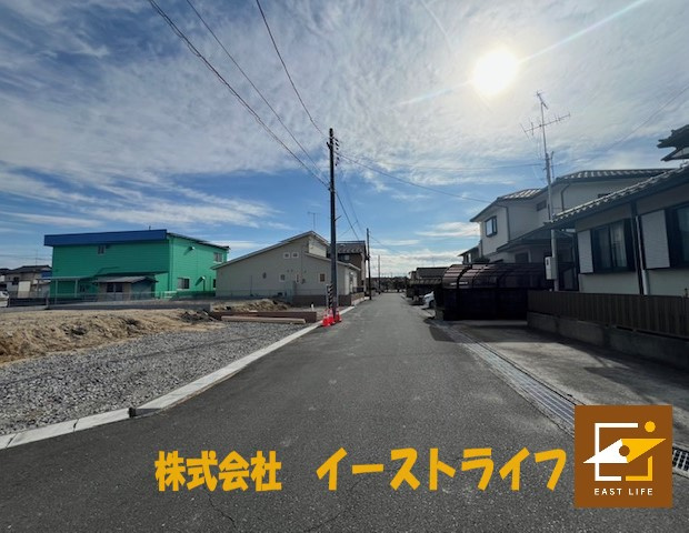 【子育て支援対象】平下平窪第10の前面道路含む現地写真|不動産についてお困りの方、どんな些細なことでもご相談下さい！
当社ではいわき市の新築建売などの物件を数多く取り扱っております。気になることがございましたら、お気軽にご連絡ください。