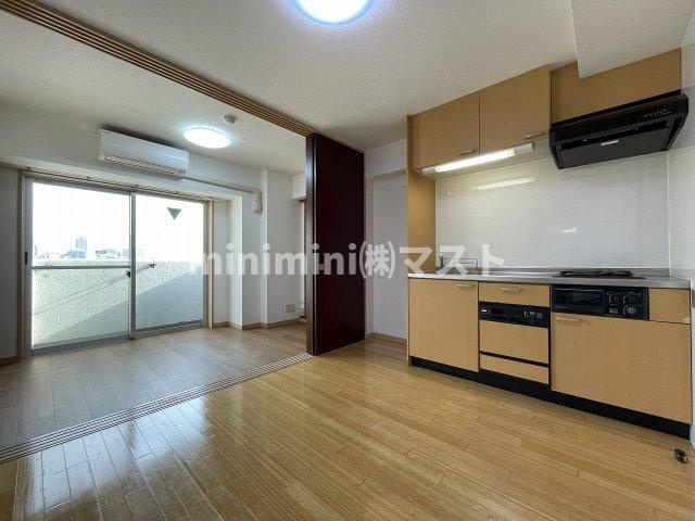 アリスマナーガーデン四天王寺の居間・リビング