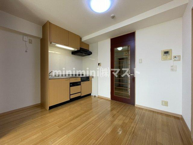 アリスマナーガーデン四天王寺の居間・リビング