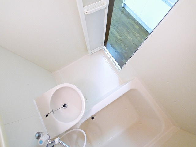 パセオ学園前の浴室|お風呂で日々の疲れを落としましょう