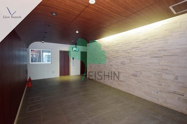 プレスタイル博多駅南のエントランス