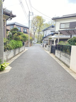 【前面道路含む現地写真】 | 前面道路含む現地写真です
